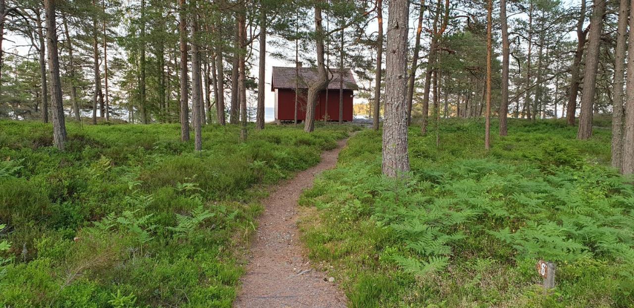 ホテル Rolfskaerrs Stugby Nygård エクステリア 写真