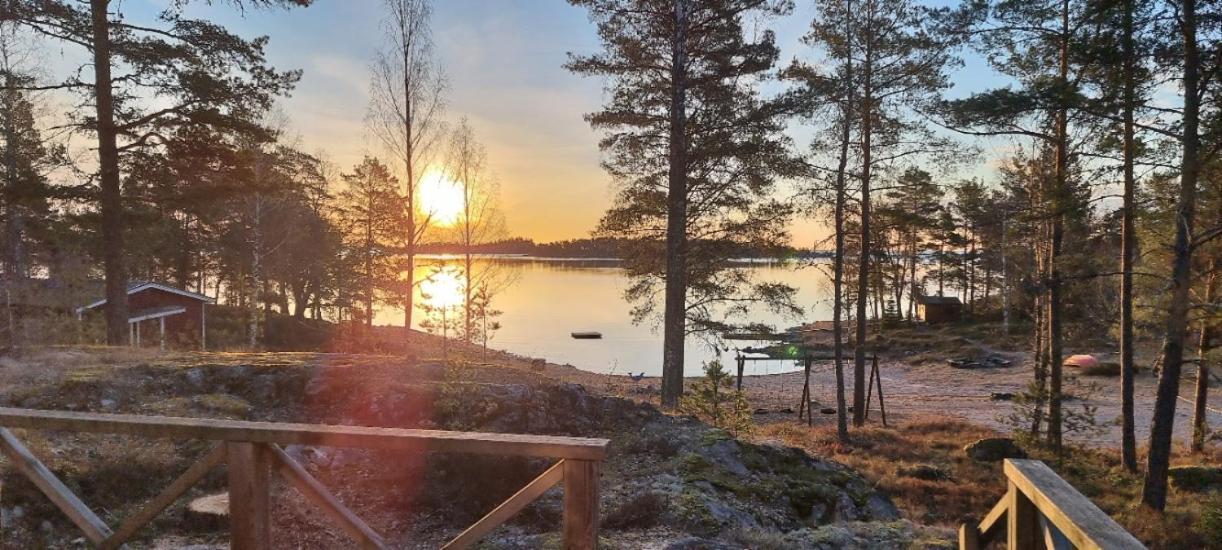 ホテル Rolfskaerrs Stugby Nygård エクステリア 写真